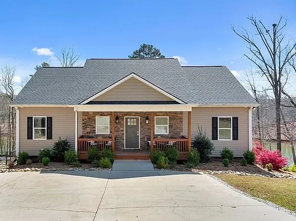 319 Coves End Point, Seneca, SC 29678