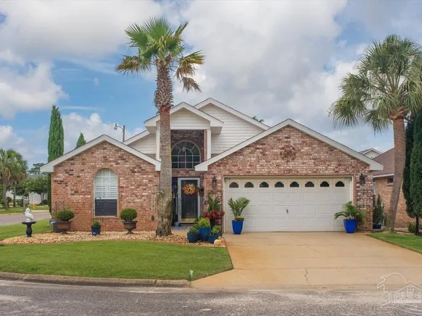 2921 Hidden Bay Blvd, Navarre, FL 32566