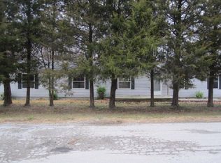 76 Winesap Rd, Reelsville, IN 46171