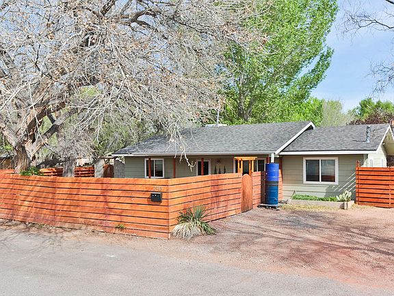 2nd image of 2915 Leopoldo Rd NW