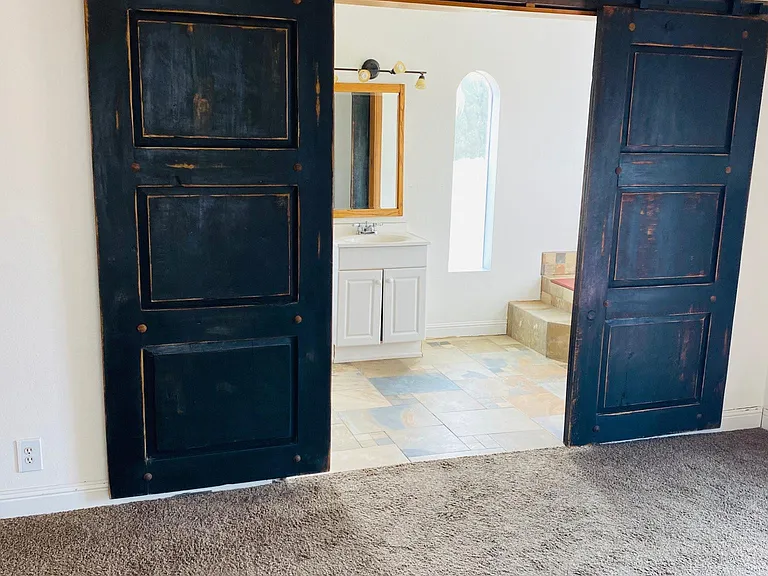 344 Salopek Blvd — Photo 8