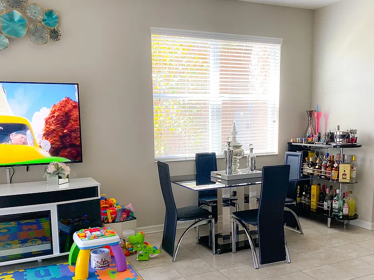 7070 Towne Lake Rd — Photo 11