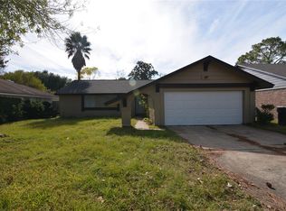 258 La Fonda Dr, Houston, TX 77060