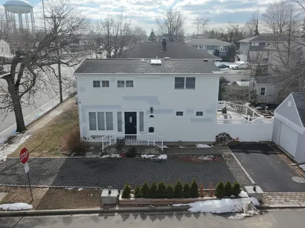 180 N Wantagh Avenue, Bethpage, NY 11714