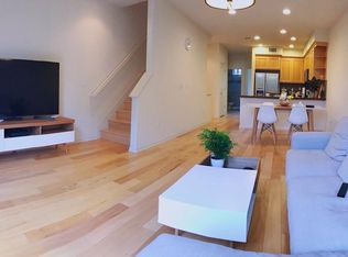 650 Almaden Walk Loop, San Jose, CA 95125