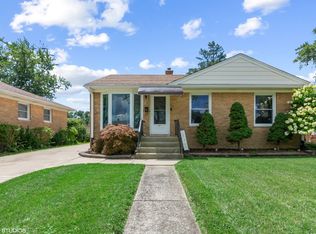 140 W 29th Pl, South Chicago Heights, IL 60411