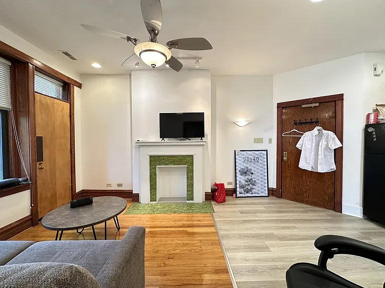 2821 W Shakespeare Ave #F3 — Photo 10