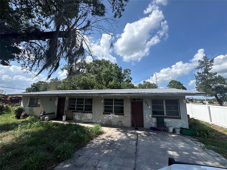 1st image of 2152 SE CARLSTROM FIELD ROAD