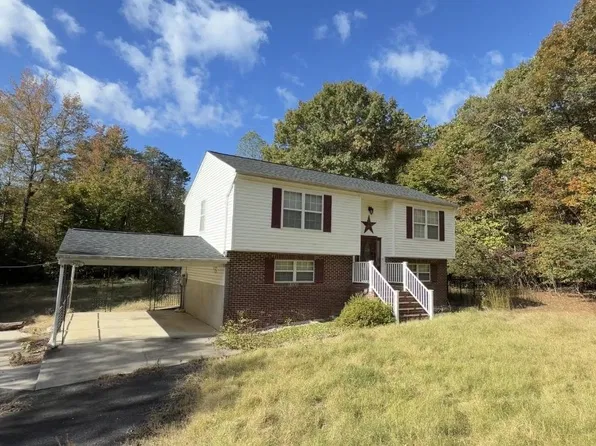 11012 Cloverdale St, Fredericksburg, VA 22407