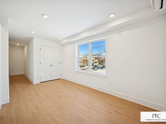 5th image of 3349 N 19th St #A