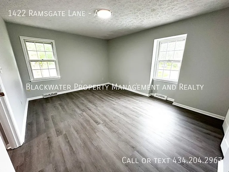 1422 Ramsgate Ln #A — Photo 6