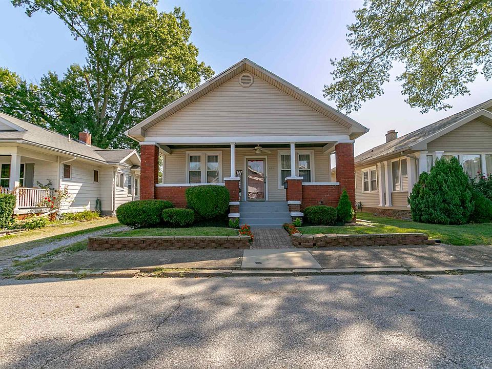 1st image of 424 Lewis Ave