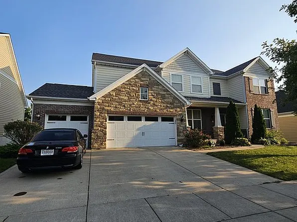 300 Willow Weald Path, Chesterfield, MO 63005