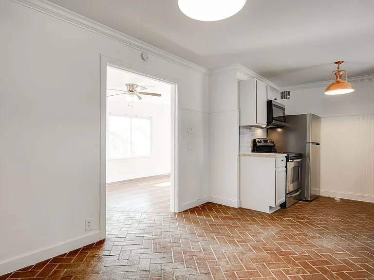 1511 Springvale Rd — Photo 10