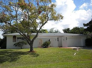 4211 SE 7th Pl, Cape Coral, FL 33904