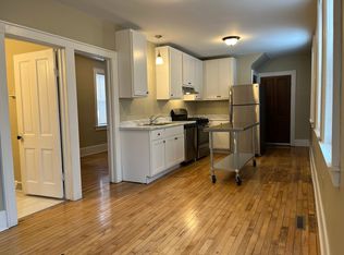 2242 S Robinson Ave, Milwaukee, WI 53207