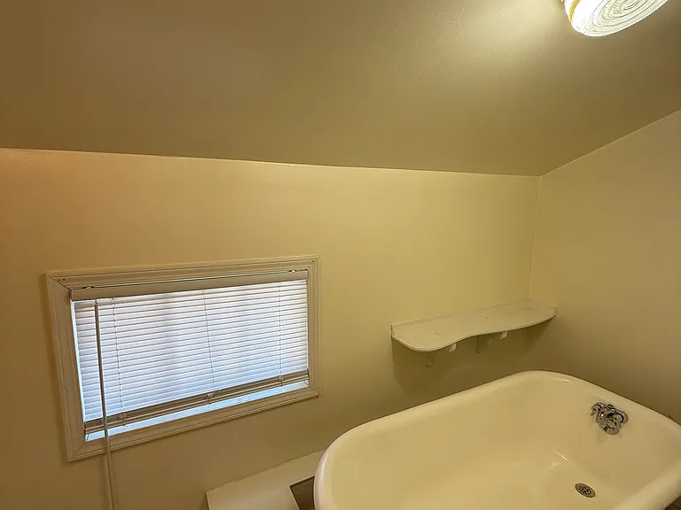 23 Brown St #3 — Photo 20