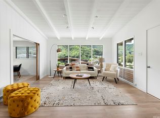 3582 Kumukoa St, Honolulu, HI 96822