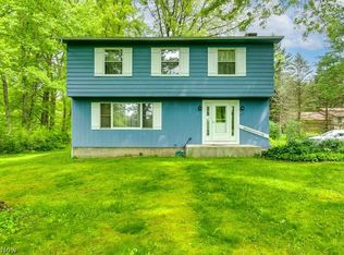 2317 Tallmadge Rd, Ravenna, OH 44266