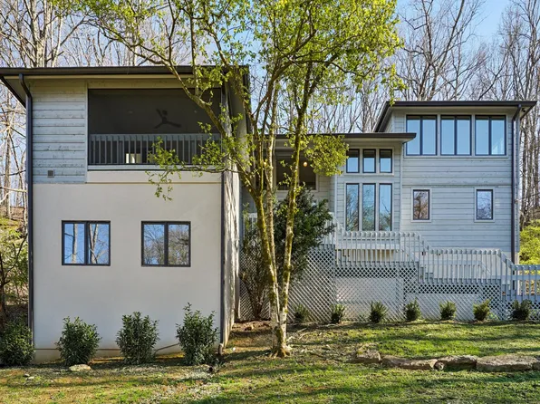 6617 Chatsworth Pl, Nashville, TN 37205