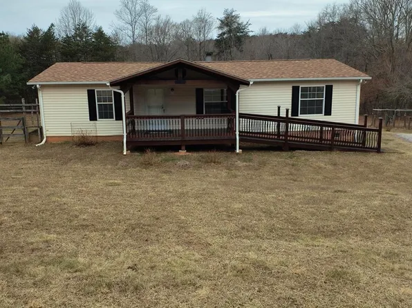 345-345 Double Bridge Ln, Chatham, VA 24531