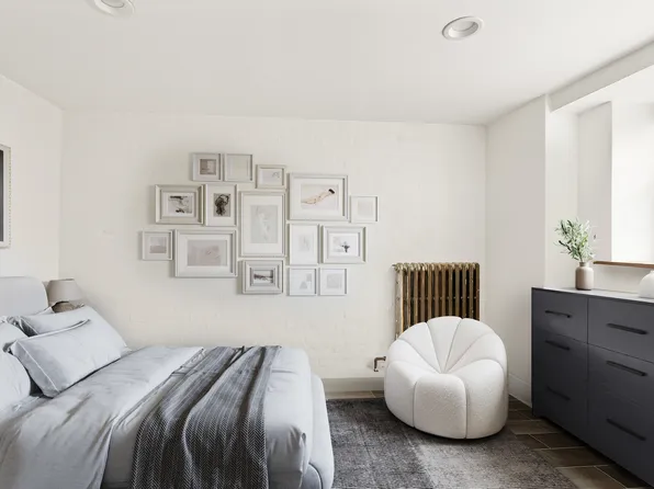 250 East 25th Street image 13 of 21