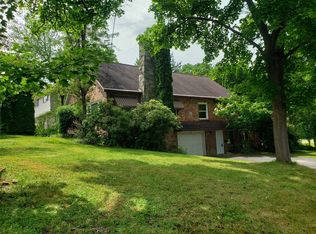 102 Wright Rd, Vestal, NY 13850