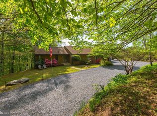 1451 Sugarloaf Mountain Rd, Dickerson, MD 20842