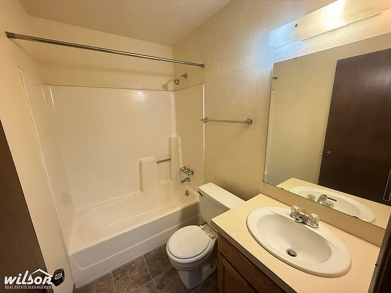 Powerhouse Apts — Photo 7