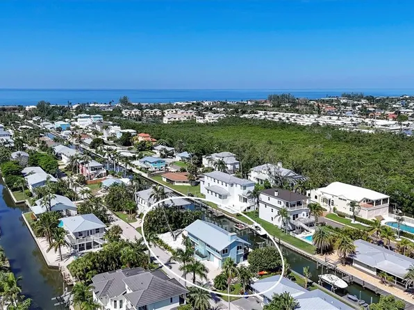 825 Tarawitt Dr, Longboat Key, FL 34228