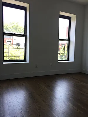 Rented by Platinum Properties | media 11