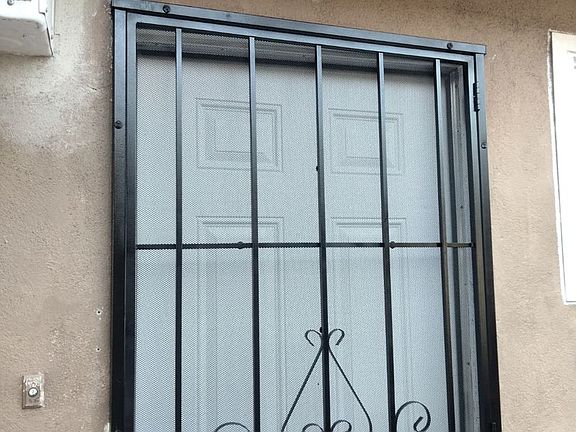 2nd image of 3118-3124 Wabash Ave #3118-08