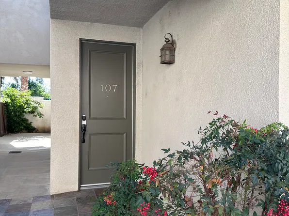 7124 Farralone Ave Unit 107, Canoga Park, CA 91303