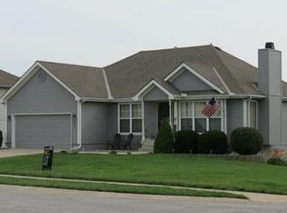 401 Taylor Ln, Belton, MO 64012