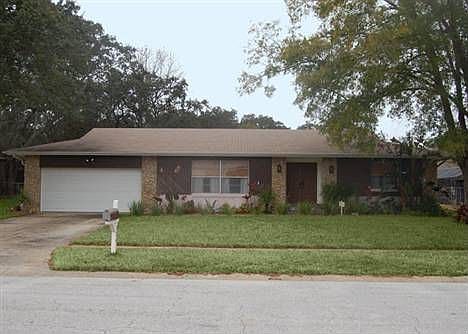 1st image of 204 Arnhym Dr