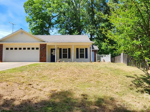 200 Park Pl, Morganton, NC 28655