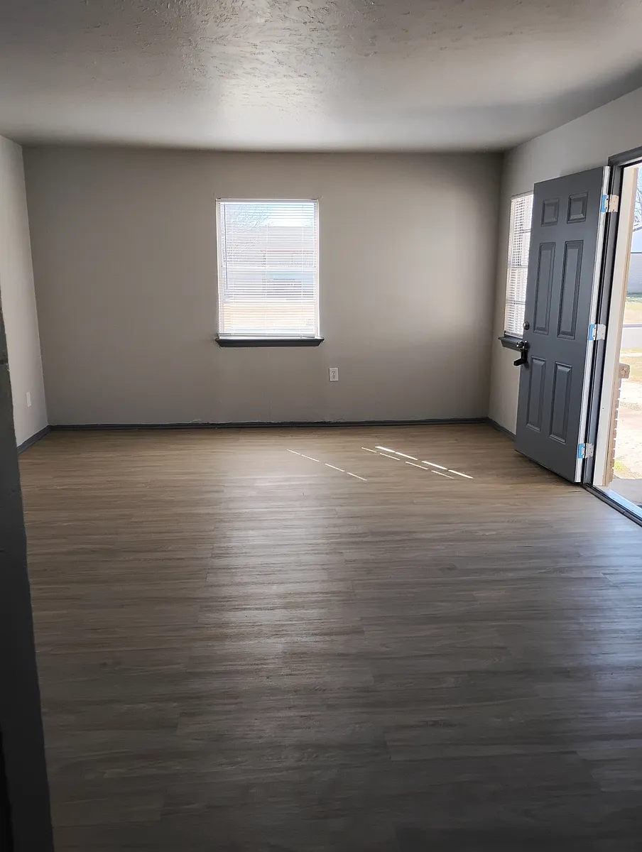 Building Photo - 3313 SW 48th St