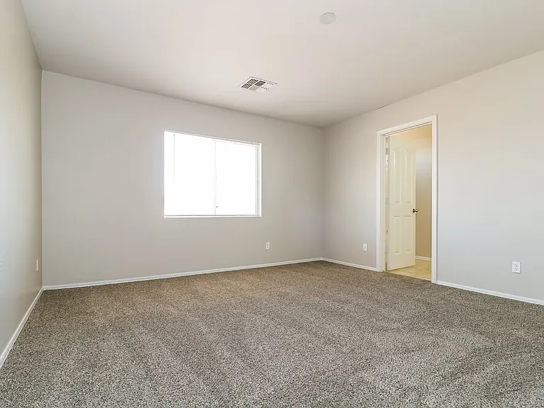 11542 W Mountain View Rd — Photo 8