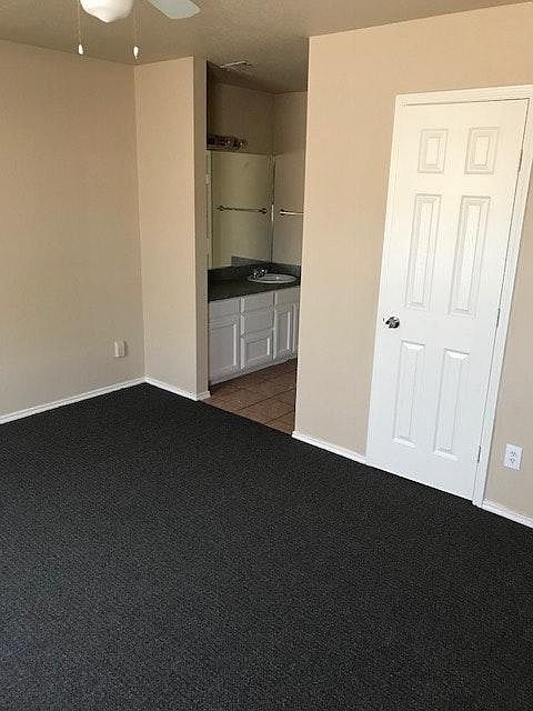 MASTER BATH 2