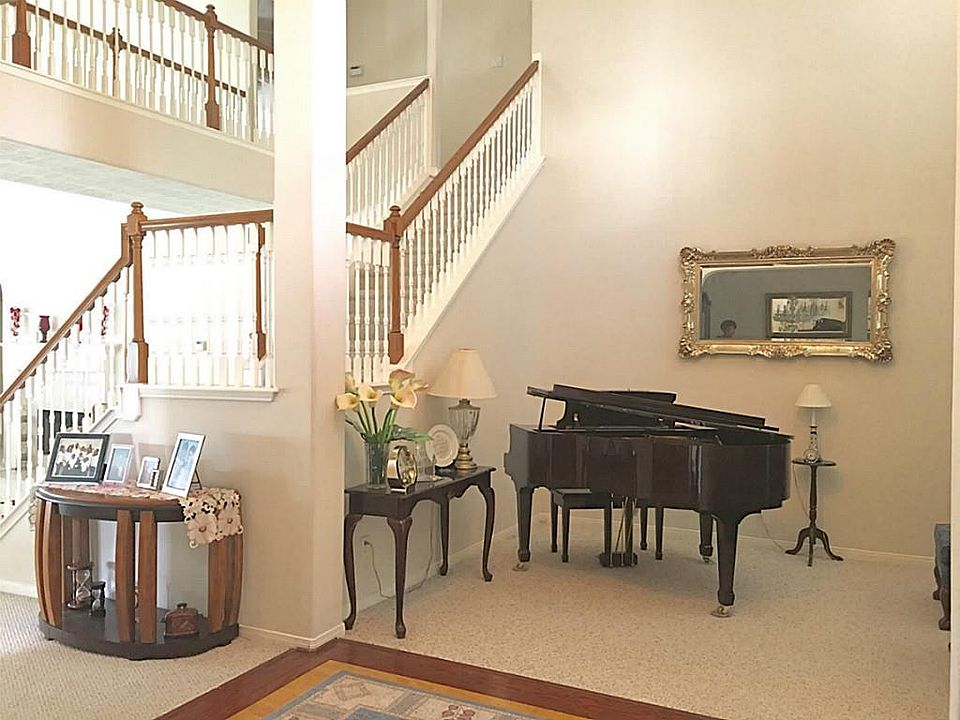 1st image of 3222 Village Pond Ln