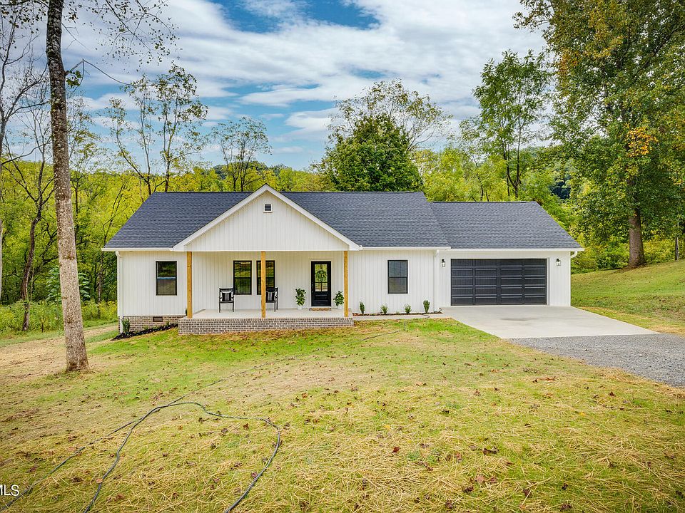 1st image of 208 Cedar Crest Cir