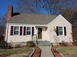 165 Parkway Dr, Stratford, CT 06614