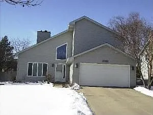 2321 Newport Dr photo 1