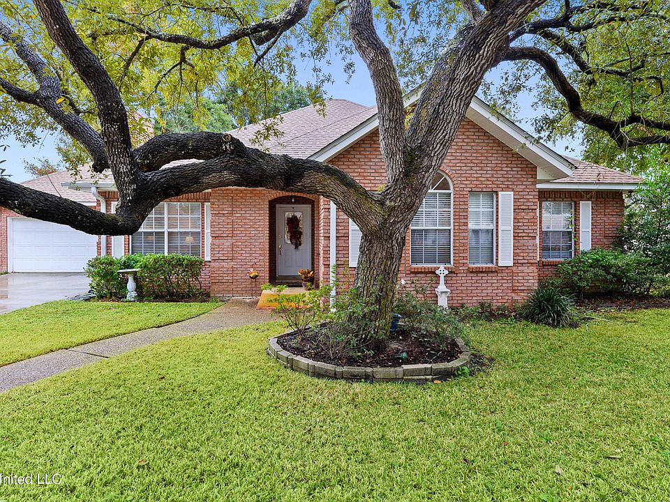 1st image of 2549 River Place Blvd