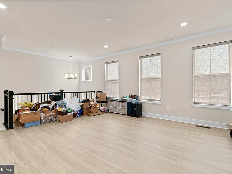 7638 Quartzite Ln — Photo 4