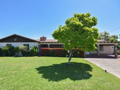 2490 18th Ave, Kingsburg, CA, 93631