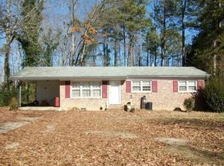 560 Vincent Dr, Athens, GA 30607