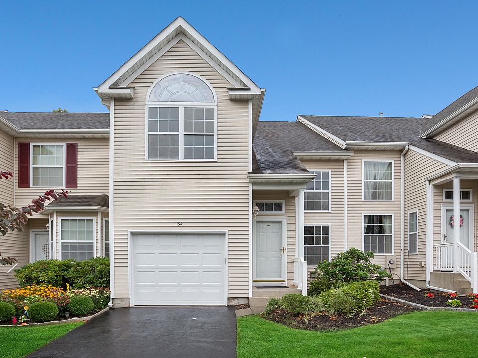 1st image of 164 Kettles Ln