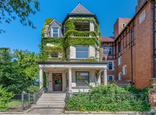 1316 E Madison Park, Chicago, IL 60615