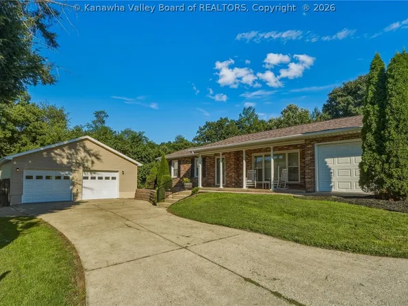 1924 Pinewood Dr, Charleston, WV 25320